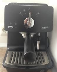 Ремонт кофеварки Krups XP4000 при работе течет