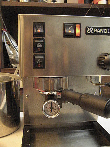 Ремонт, чистка профессиональной кофеварки RANCILIO-SILVIA-