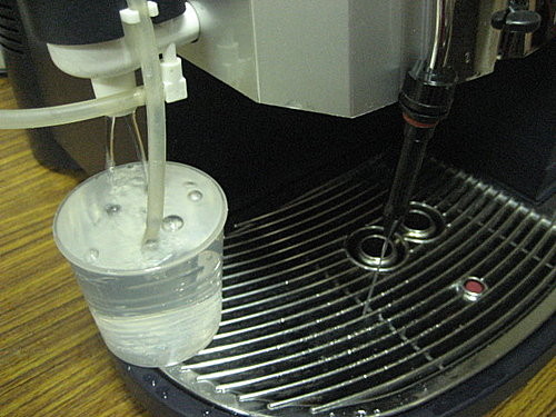 Чистка и ремонт кофемашины -SAECO-