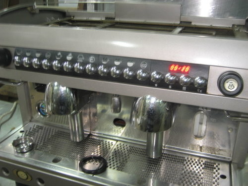 Ремонт, чистка профессиональной кофеварки WEGA