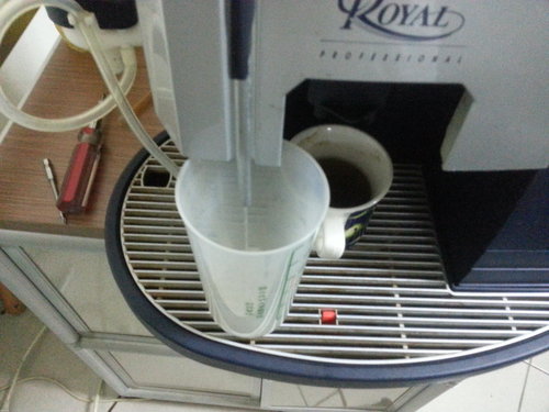 Ремонт, чистка кофемашины -saeco-royal-